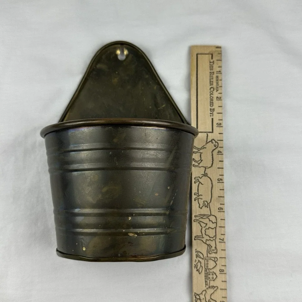 Vintage Brass Tone Wall Pocket Planter Mid Century Grandmillennial Cottagecore